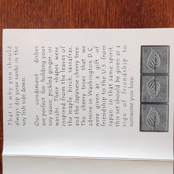 Ceramic White Leaf Condiment Dishes - Picture 7 of 12